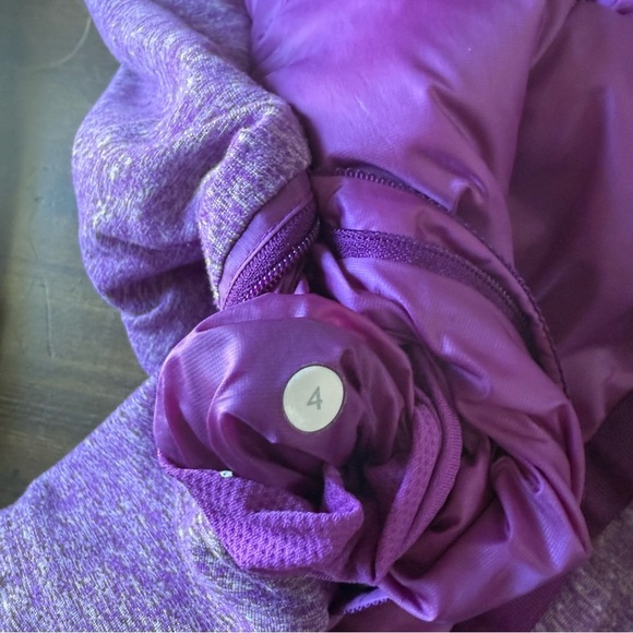 Lululemon Down For A Run Jacket - Picture 9 of 16